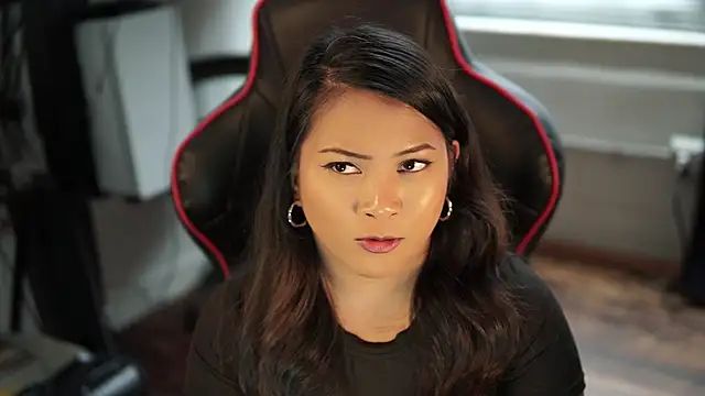 Bubbleliyah online show from December 2024 06:45:01 PM