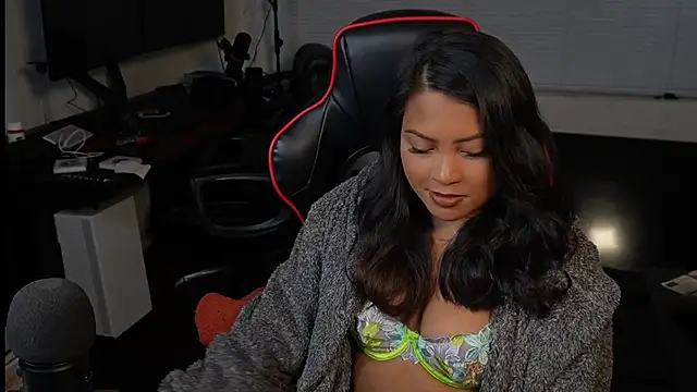 Bubbleliyah online show from March 2025 03:57:01 AM