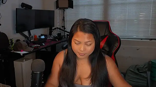 Bubbleliyah online show from September 2025 12:29:01 PM