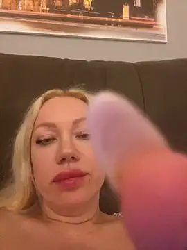 SofiaJoy online show from September 2025 07:30:01 PM