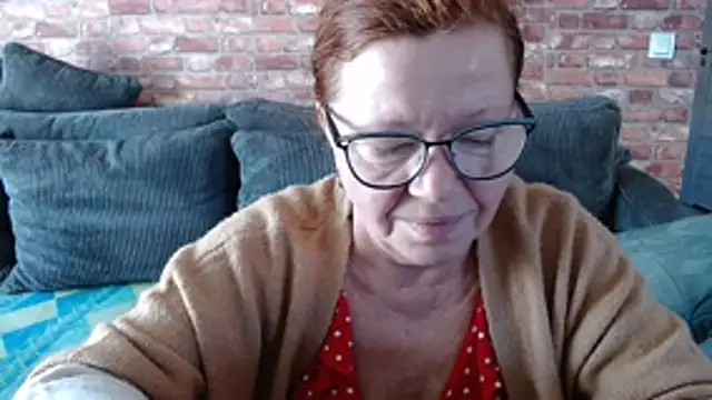 Snapshot of Adelewildx chatting on November 2025 11:31:02 AM Adelewildx online show from November 2025 11:31:02 AM