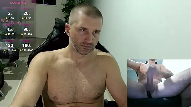 Snapshot of Maribor chatting on September 2025 02:33:02 AM Maribor online show from September 2025 02:33:02 AM