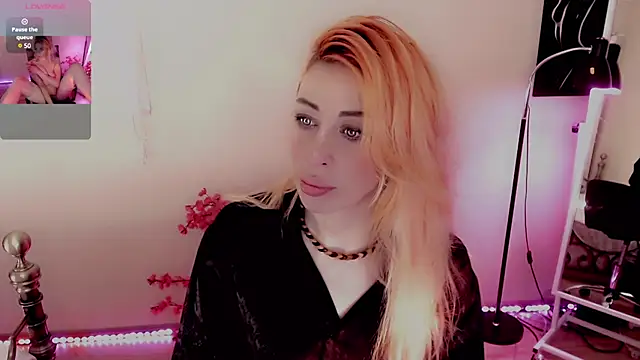 Snapshot of AnnieGOld_ chatting on January 2025 07:28:02 PM AnnieGOld online show from January 2025 07:28:02 PM