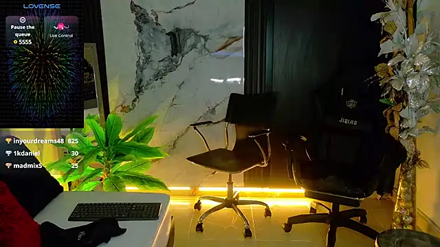 Snapshot of pamelajackson chatting on January 2025 12:48:01 AM pamelajackson online show from January 2025 12:48:01 AM