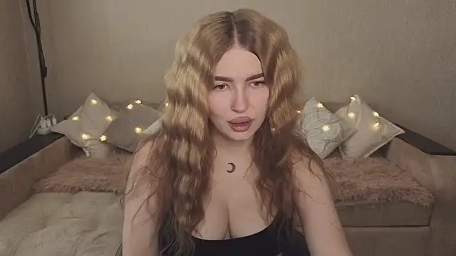 ViolettaLopez online show from September 2025 11:13:02 AM