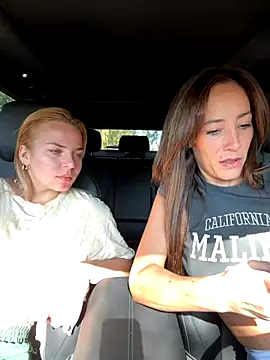 SweeetAlegra online show from October 2025 10:00:02 AM