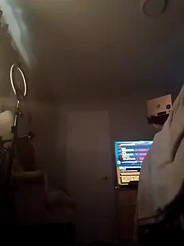 Snapshot of PrinceNoAlbert chatting on February 2025 01:28:02 PM PrinceNoAlbert online show from February 2025 01:28:02 PM