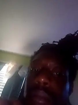 Snapshot of PrinceNoAlbert chatting on October 2025 06:38:02 PM PrinceNoAlbert online show from October 2025 06:38:02 PM