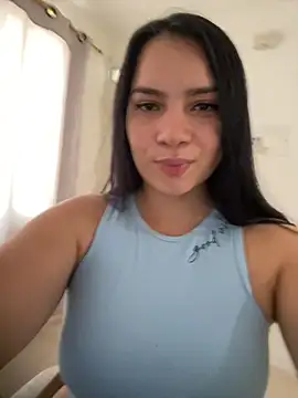 Snapshot of _queen_sofia chatting on February 2025 06:55:02 PM queen sofia online show from February 2025 06:55:02 PM