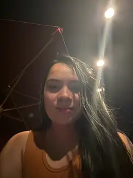 Snapshot of _queen_sofia chatting on February 2025 03:12:02 AM queen sofia online show from February 2025 03:12:02 AM