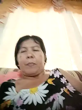 Snapshot of TropicalFlower chatting on October 2025 01:03:02 AM TropicalFlower online show from October 2025 01:03:02 AM