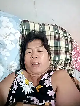 Snapshot of TropicalFlower chatting on December 2025 09:01:02 PM TropicalFlower online show from December 2025 09:01:02 PM