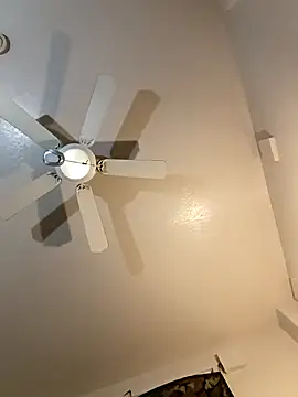 Snapshot of thefire420 chatting on October 2025 02:53:01 AM thefire420 online show from October 2025 02:53:01 AM