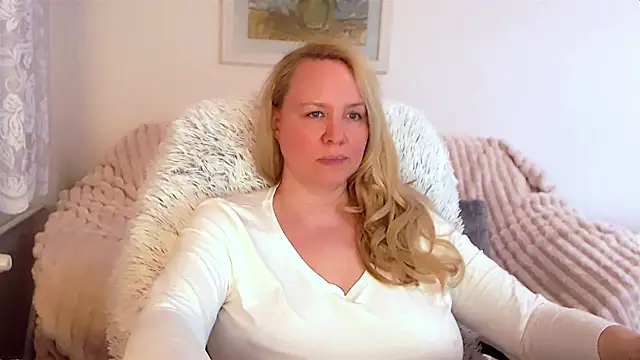 Sarah4you online show from March 2025 12:42:02 AM