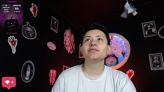 girl intense444 online show from October 2025 01:29:01 PM