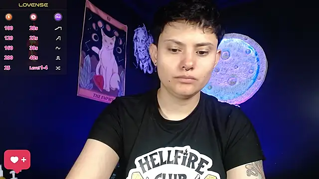 girl intense444 online show from December 2025 01:27:01 PM