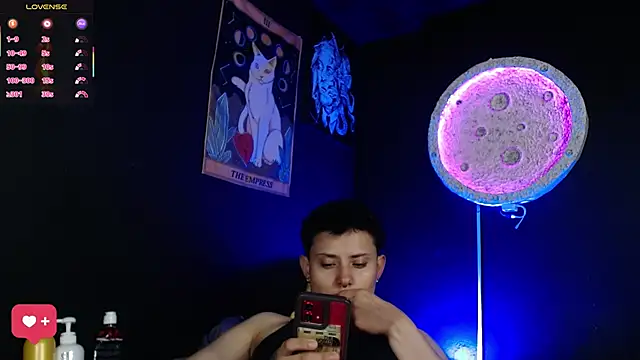 girl intense444 online show from March 2026 07:18:02 PM