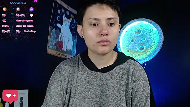girl intense444 online show from May 2026 12:53:02 PM
