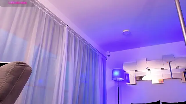 Snapshot of mandi4pole_ chatting on January 2025 11:12:02 PM mandi4pole online show from January 2025 11:12:02 PM