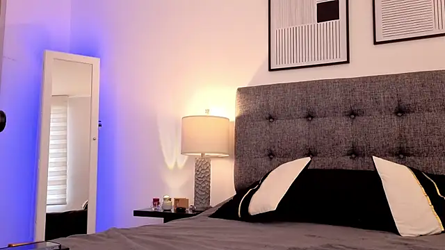 Snapshot of mandi4pole_ chatting on March 2025 09:32:02 PM mandi4pole online show from March 2025 09:32:02 PM