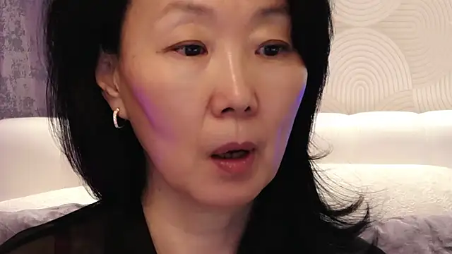 Asian legs online show from January 2025 03:22:01 PM