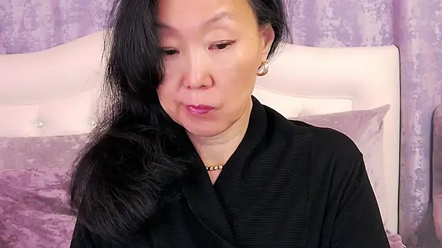 Asian legs online show from May 2026 10:12:01 AM