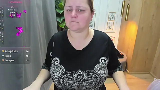 ScarlettSoft online show from December 2024 12:00:02 PM