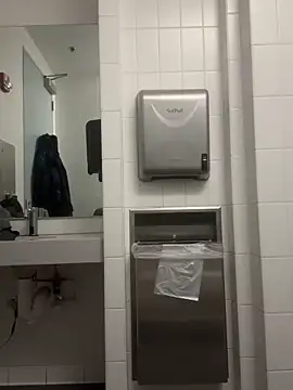 Snapshot of alextang2005 chatting on February 2026 04:35:01 PM alextang2005 online show from February 2026 04:35:01 PM