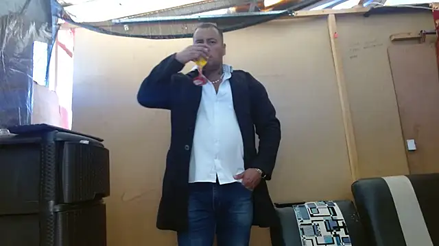 hardrock982 online show from February 2025 01:27:02 PM