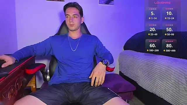 Alex smith00 online show from March 2025 02:03:02 AM