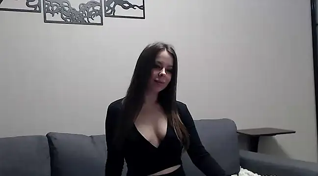 Snapshot of Melanie_Scott_Richerds chatting on December 2024 08:04:02 PM Melanie Scott Richerds online show from December 2024 08:04:02 PM