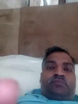 RandomSitcom online show from May 2026 09:37:01 AM