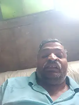 RandomSitcom online show from May 2026 08:33:02 AM