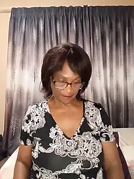 Hotgrannyx online show from March 2026 04:28:02 PM