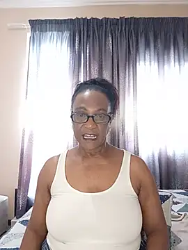 Hotgrannyx online show from June 2026 12:22:01 PM