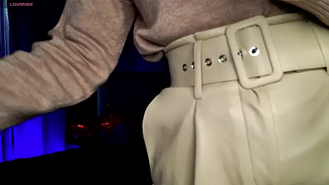 Snapshot of SofiaFoster_ chatting on February 2025 01:50:01 PM SofiaFoster online show from February 2025 01:50:01 PM