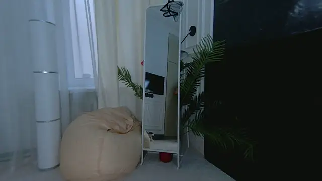 Snapshot of SofiaFoster_ chatting on October 2025 05:50:02 AM SofiaFoster online show from October 2025 05:50:02 AM