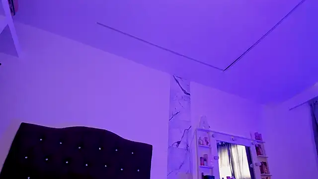 alysson 18 online show from March 2026 01:59:01 PM