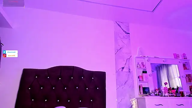 alysson 18 online show from July 2026 02:23:01 PM