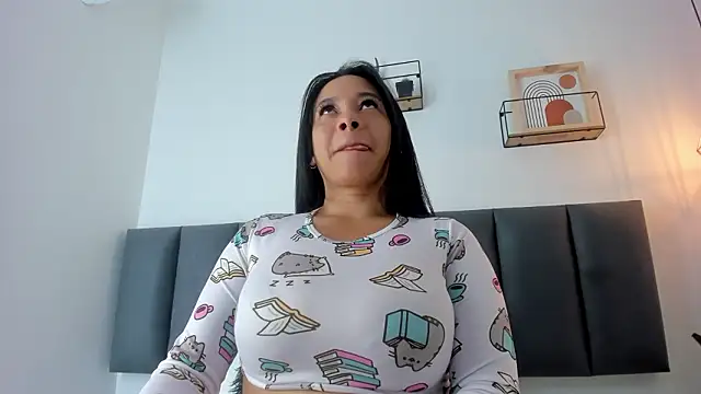 MaraOwen  online show from February 2026 12:10:02 PM