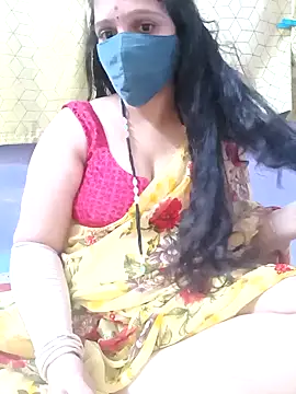 Snapshot of Rising_Smiler chatting on December 2024 05:30:01 PM Rising Smiler online show from December 2024 05:30:01 PM