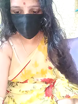 Snapshot of Rising_Smiler chatting on January 2025 05:44:02 PM Rising Smiler online show from January 2025 05:44:02 PM