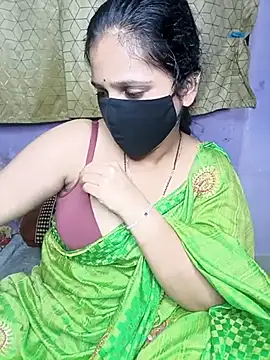 Snapshot of Rising_Smiler chatting on February 2025 06:35:01 PM Rising Smiler online show from February 2025 06:35:01 PM