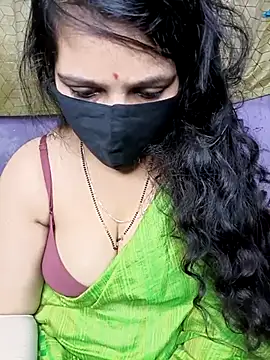 Snapshot of Rising_Smiler chatting on February 2025 12:43:01 PM Rising Smiler online show from February 2025 12:43:01 PM