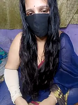 Snapshot of Rising_Smiler chatting on February 2025 05:18:02 PM Rising Smiler online show from February 2025 05:18:02 PM