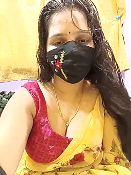 Snapshot of Rising_Smiler chatting on September 2025 09:02:01 AM Rising Smiler online show from September 2025 09:02:01 AM