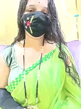 Snapshot of Rising_Smiler chatting on October 2025 05:54:02 PM Rising Smiler online show from October 2025 05:54:02 PM