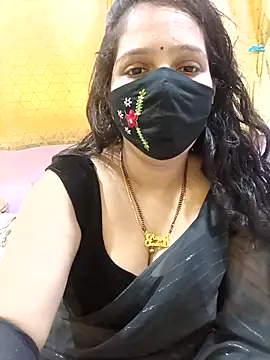 Snapshot of Rising_Smiler chatting on October 2025 09:07:02 AM Rising Smiler online show from October 2025 09:07:02 AM