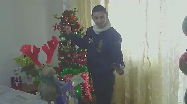 hotSANDRA STARR online show from December 2024 08:38:02 AM