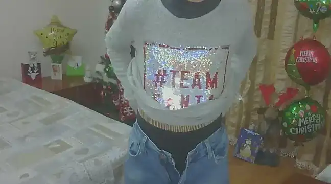 hotSANDRA STARR online show from December 2024 04:57:02 PM